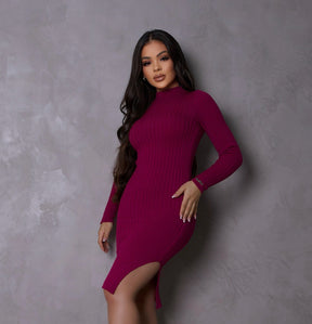 VESTIDO TRICOT FENDA