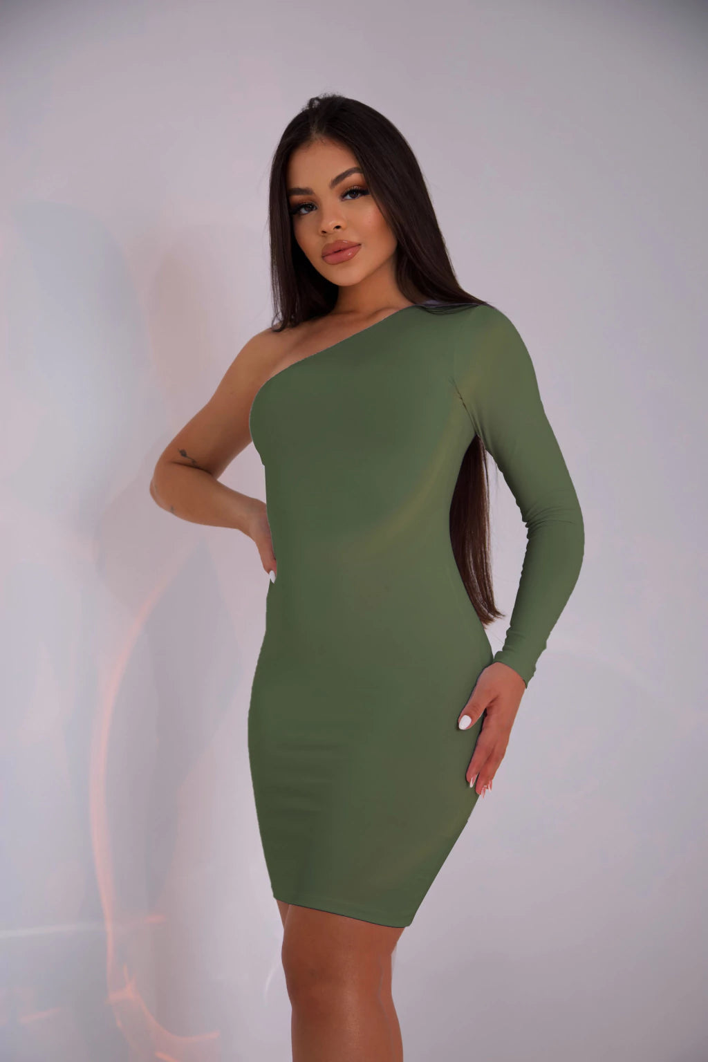 VESTIDO MANGA ÚNICA BASIC