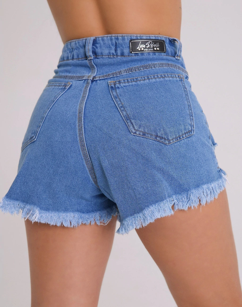 SHORTS JEANS RASGADO 2