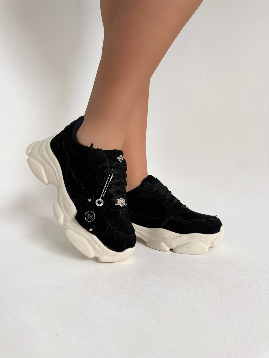 Tenis Lary LR