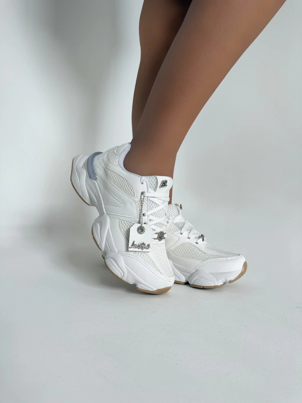 Tenis Bia LR